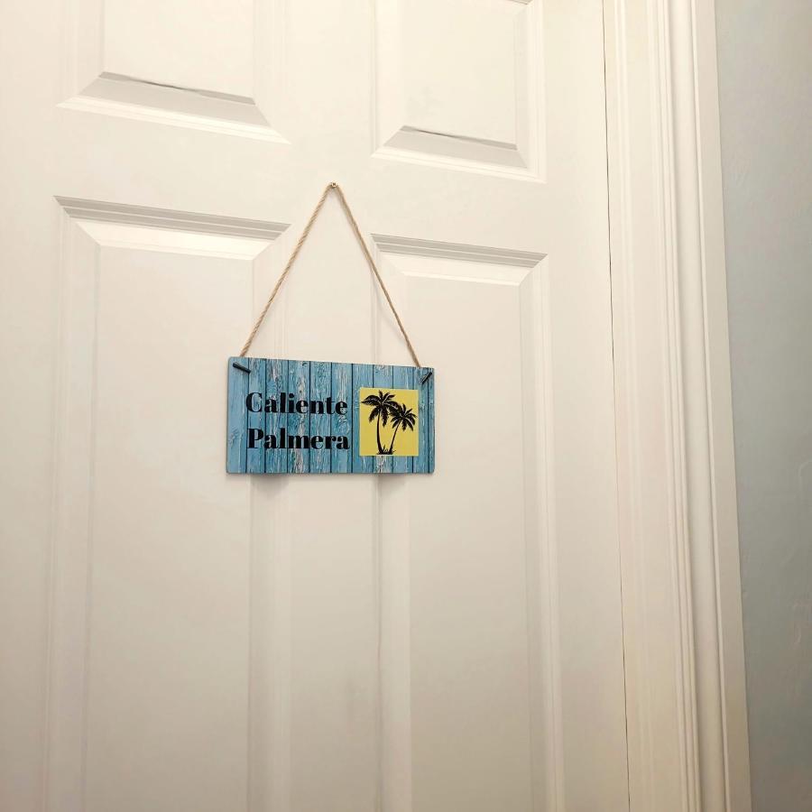 Cape Paradise B & B - Your Luxury Tropical Retreat ケープコーラル エクステリア 写真