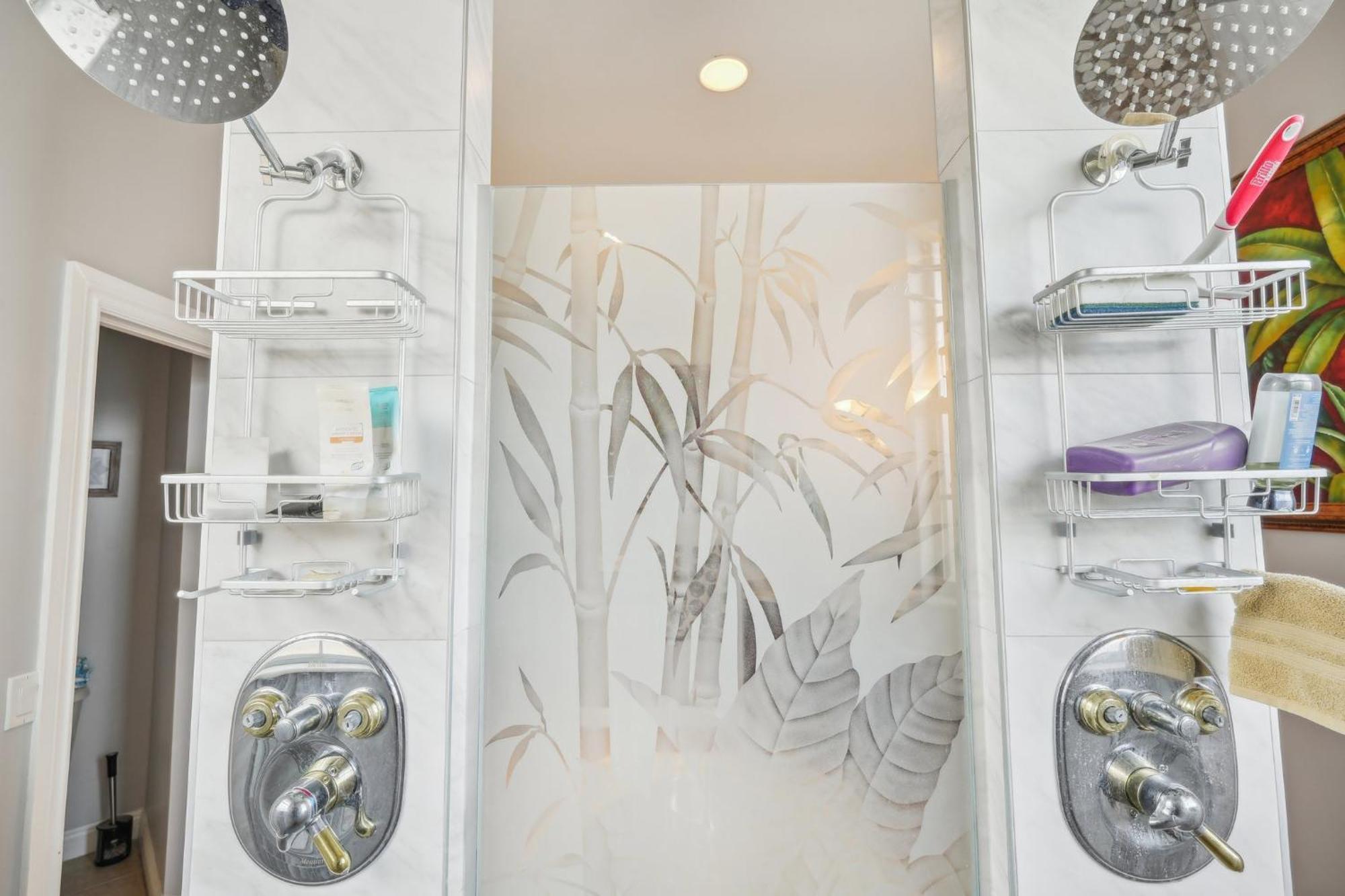 Cape Paradise B & B - Your Luxury Tropical Retreat ケープコーラル エクステリア 写真