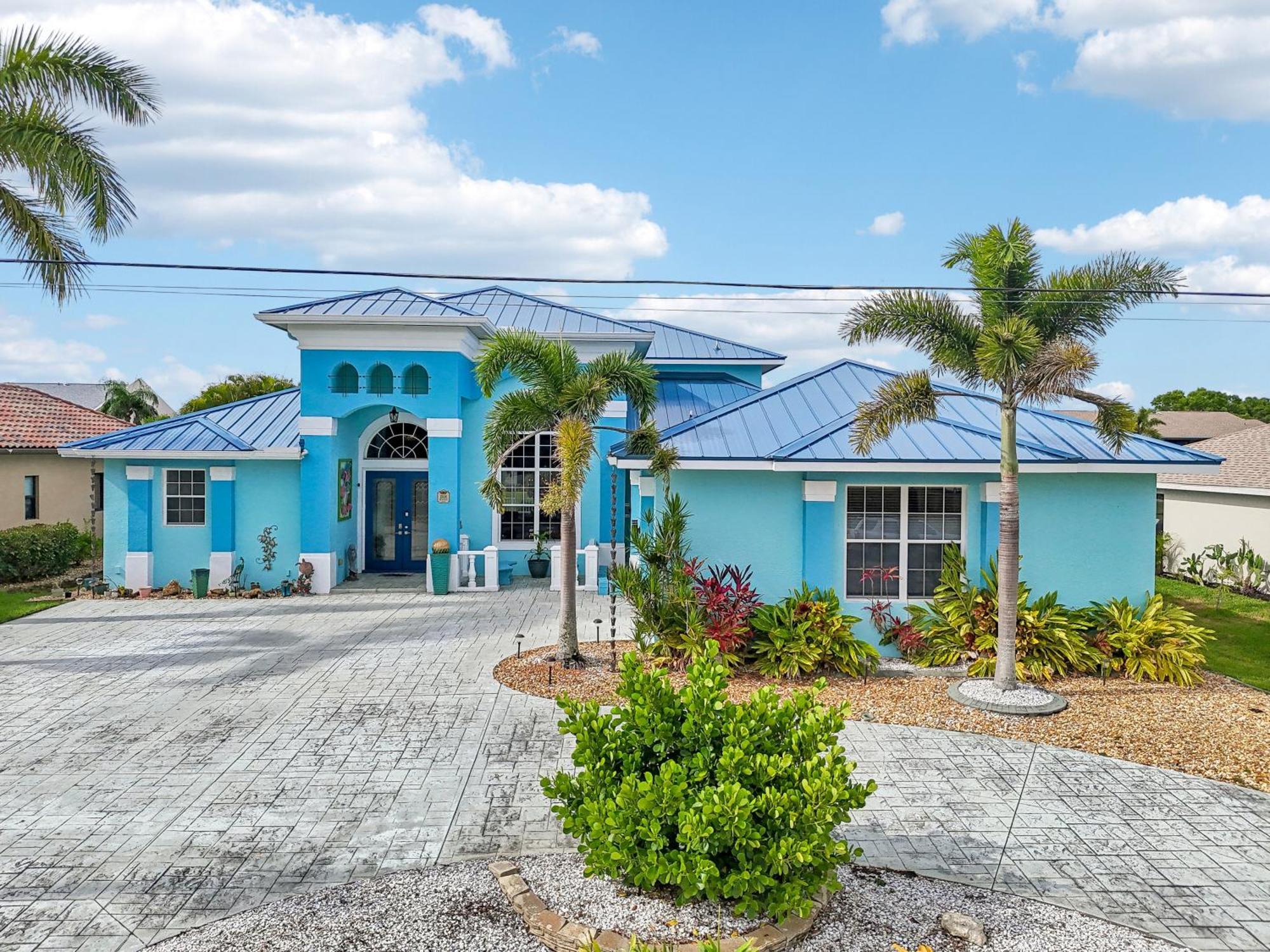 Cape Paradise B & B - Your Luxury Tropical Retreat ケープコーラル エクステリア 写真